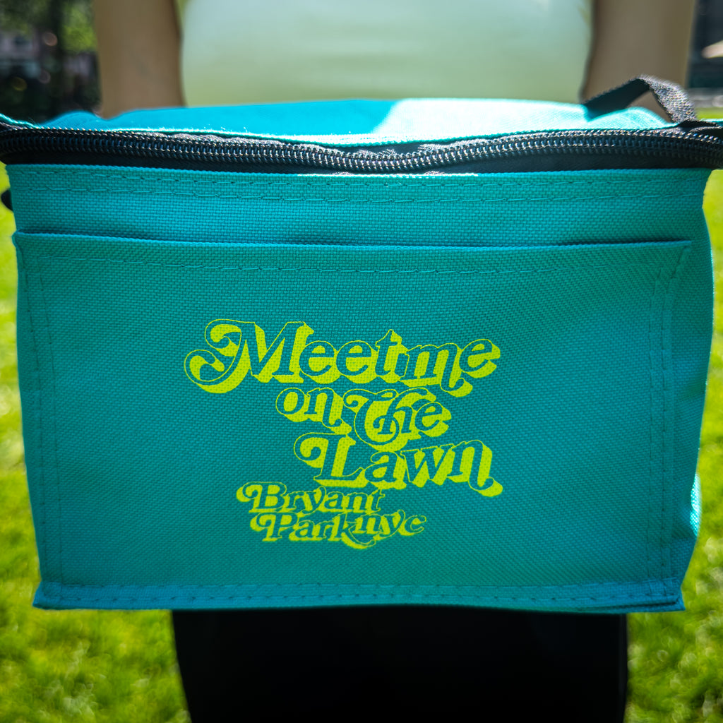 Meet me on The Lawn Lunch Box